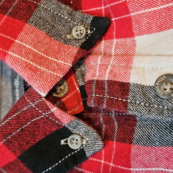 Eddie Bauer Men's Flannel Button Down Shirt Size M Relaxed Fit Plaid Red… - Picture 11 of 12